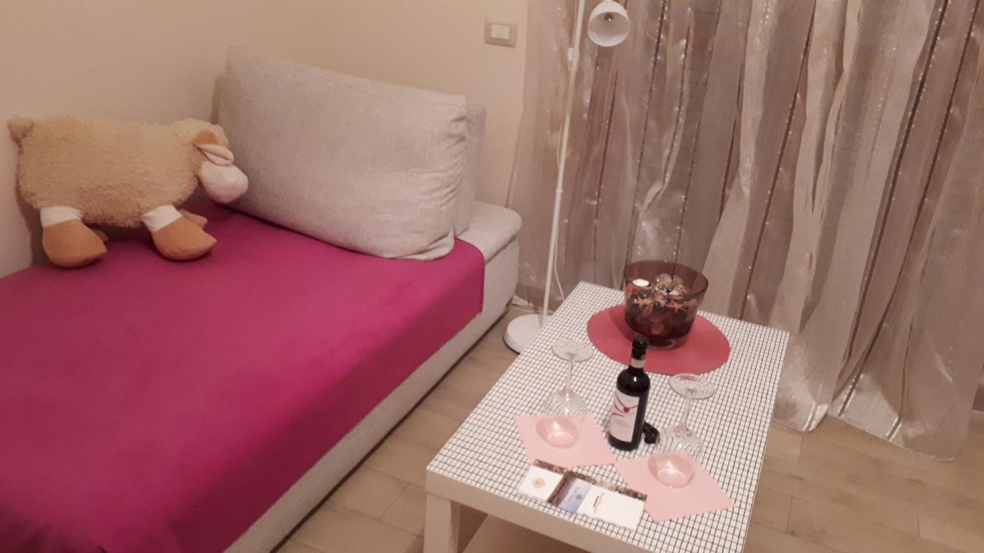 Casa Delle Orchidee Ξενοδοχείο Άλμπα Δωμάτιο φωτογραφία