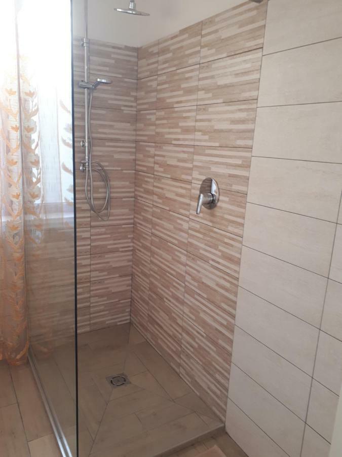 Casa Delle Orchidee Ξενοδοχείο Άλμπα Εξωτερικό φωτογραφία